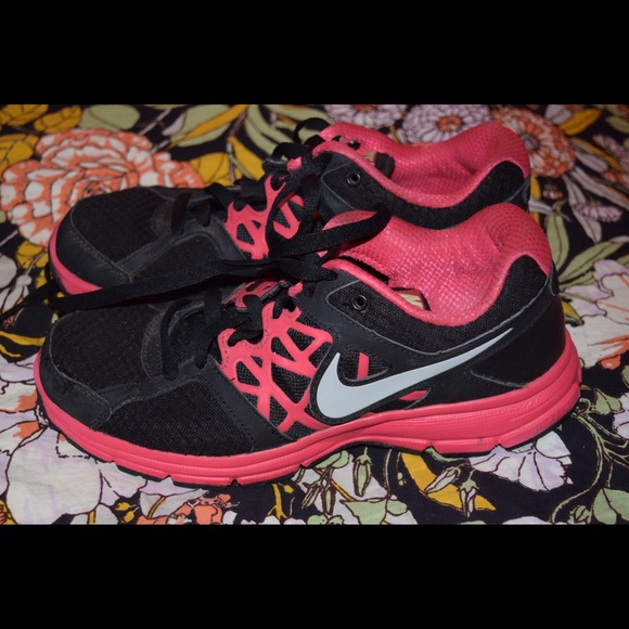 Black and Pink Nikes - Picture 2 of 4